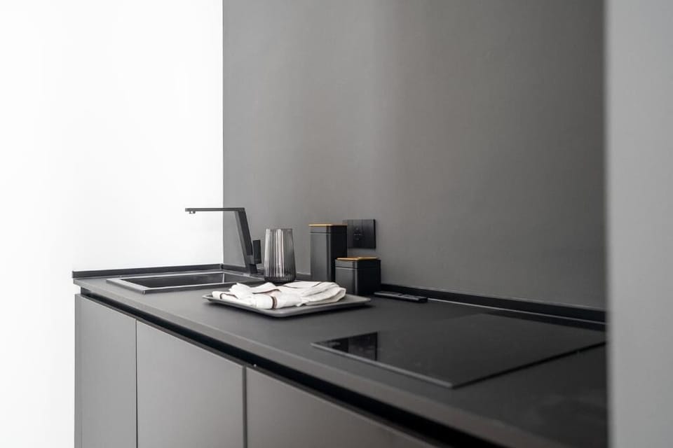 Appartamento 1 | Private kitchen | Espresso maker, coffee/tea maker, electric kettle