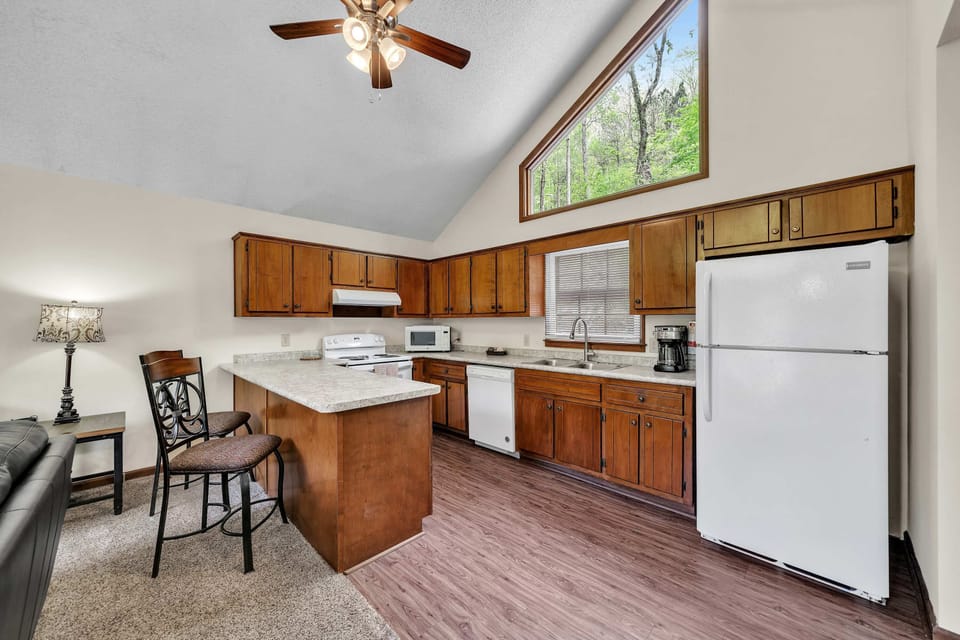 Fully furnished kitchen