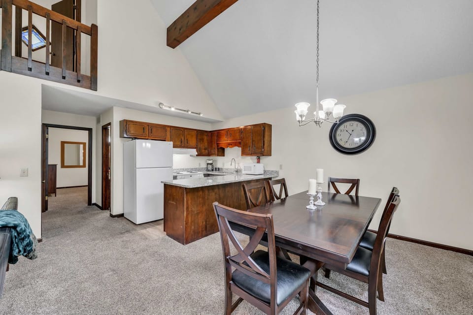 Kitchen Dining area River Park A Frame