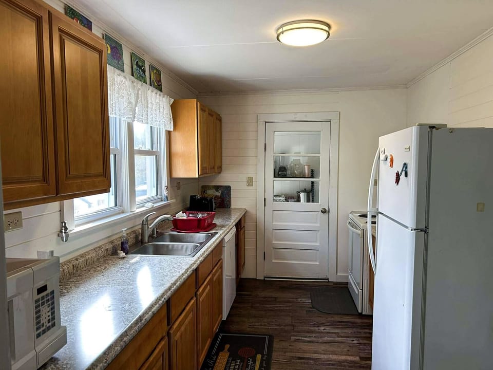 Kitchen Overall