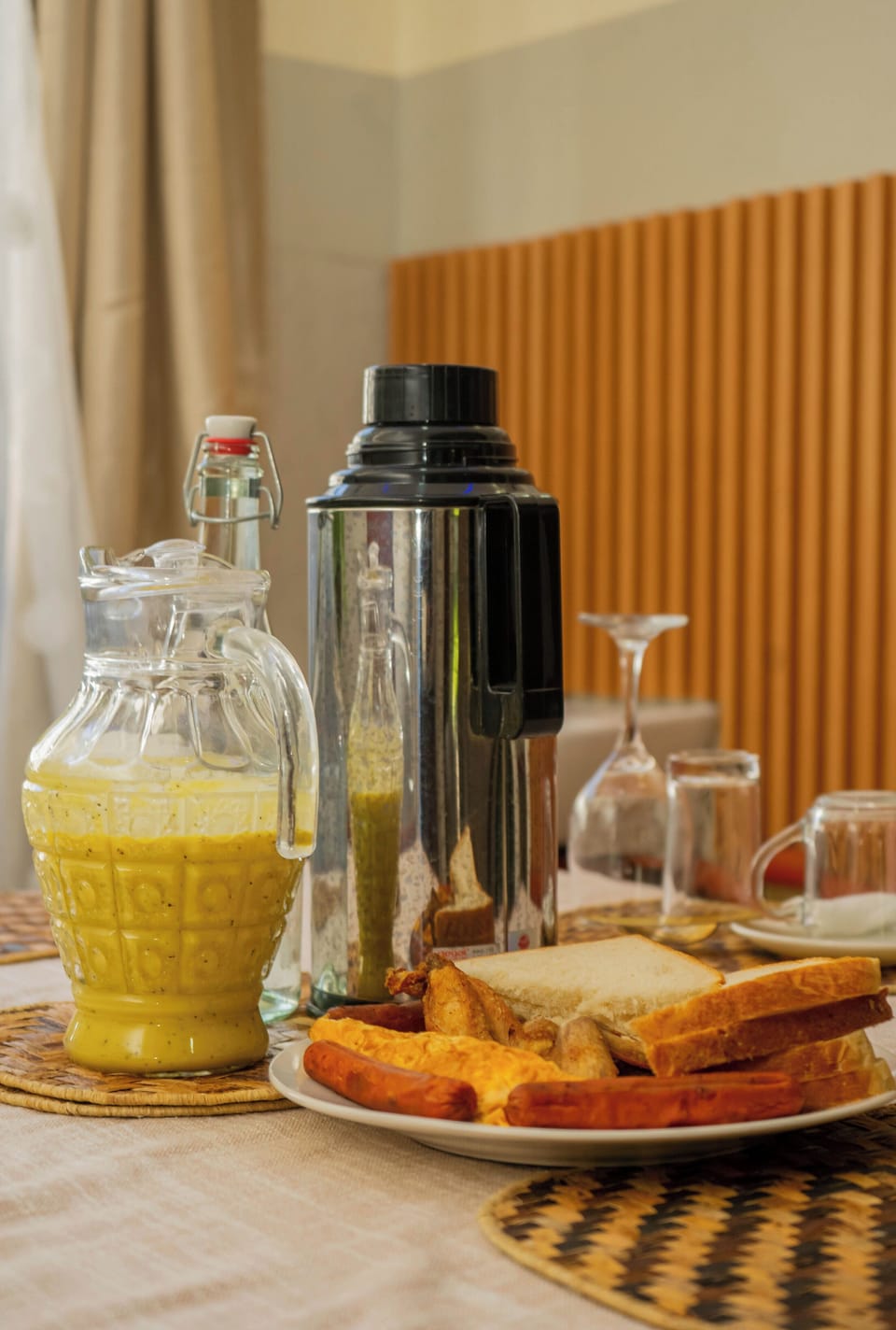 Breakfast meal