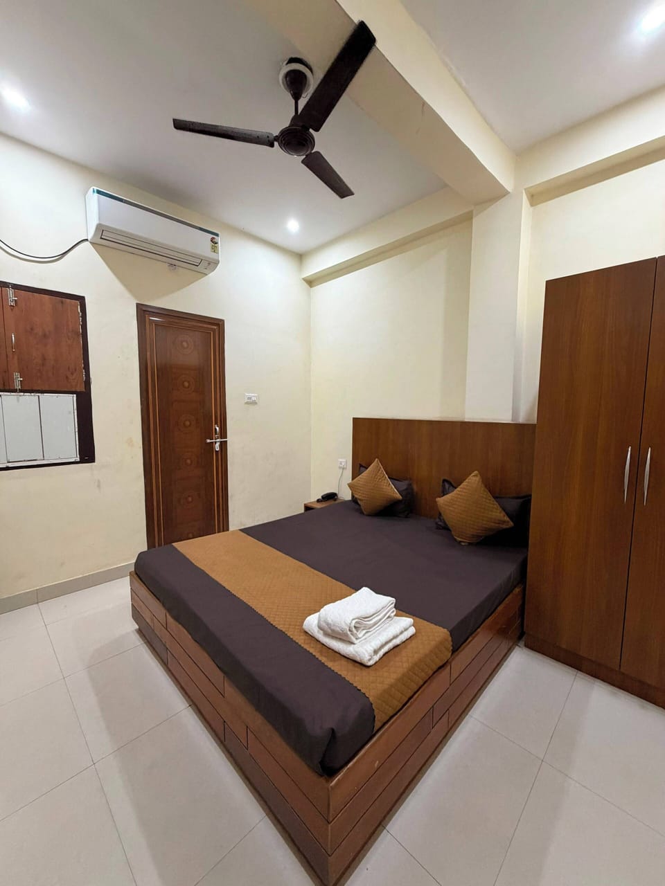 Double Room | WiFi (free)