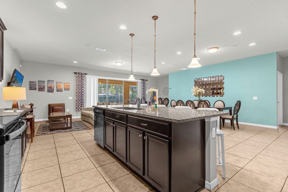 Family House, Garden View | Interior