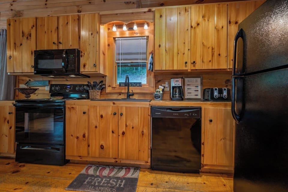 Full open kitchen
