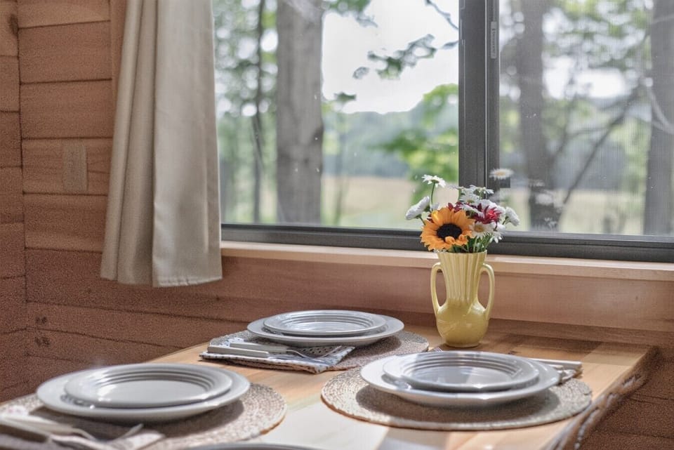 Breakfast Nook | Window Seating | Forest Views