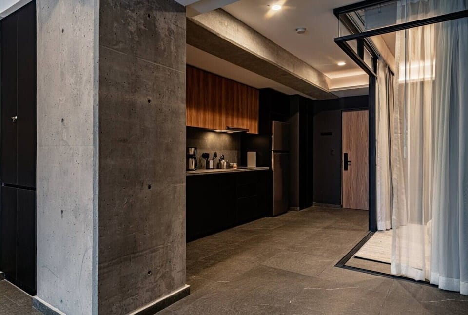 Discover the stylish interior featuring a modern kitchen.