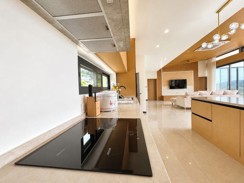 House, 6 Bedrooms, Ocean View | Interior