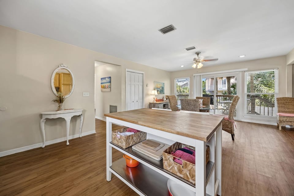 Kitchen island