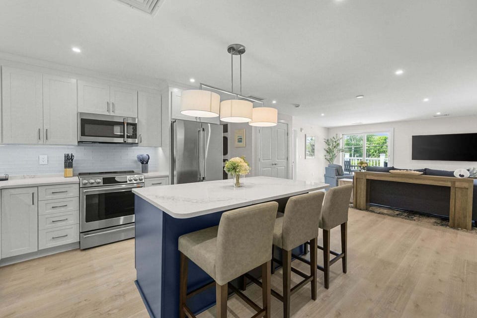 Bright and airy kitchen