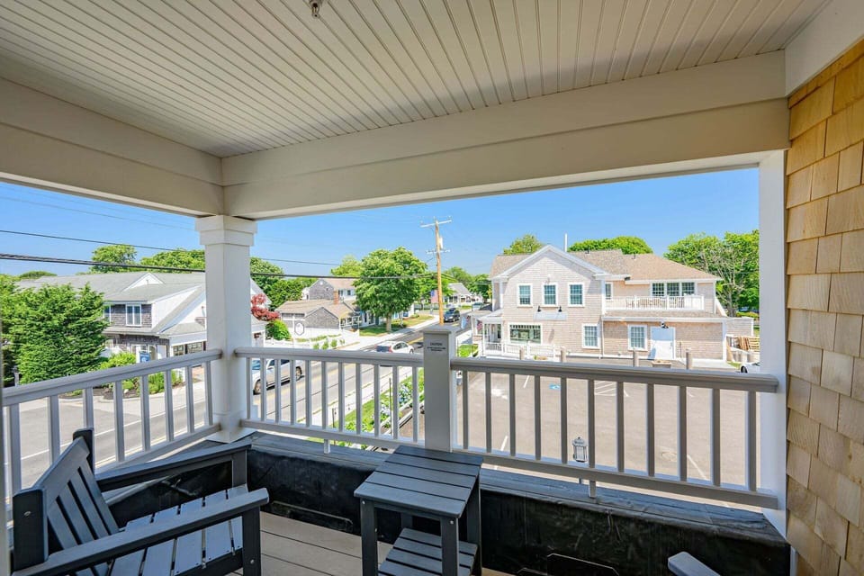 Outdoor balcony
