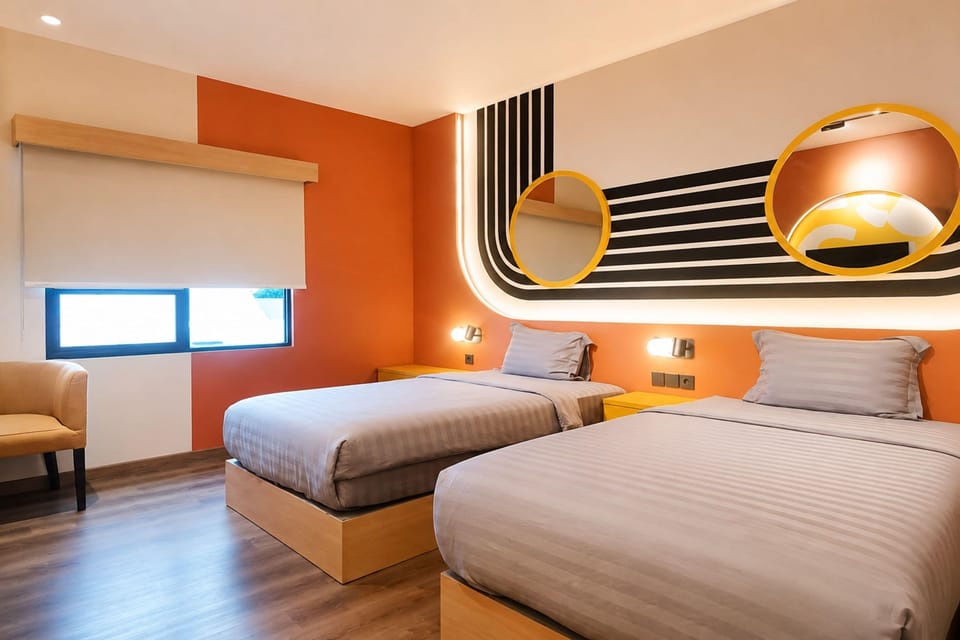 Deluxe Twin Room, City View | Desk, WiFi (free)