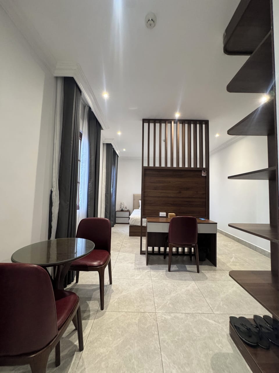 Deluxe Studio | Interior
