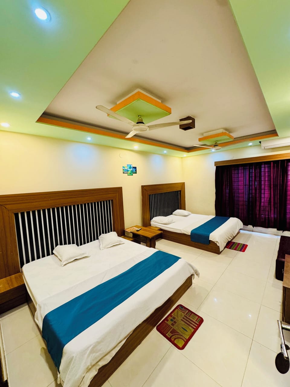 Deluxe Double Room, Balcony, City View | WiFi (free)