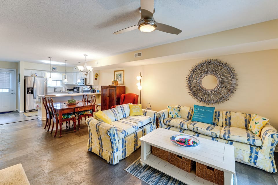 Apartment (2 Bedrooms) | Front of property
