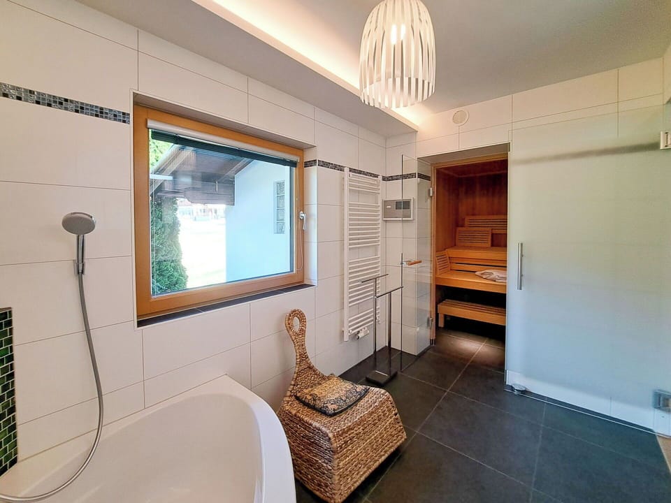 Interior Design, Flooring, Wood, Plumbing Fixture, Floor, Ceiling, Plumbing, Lighting, Bathroom, Tap