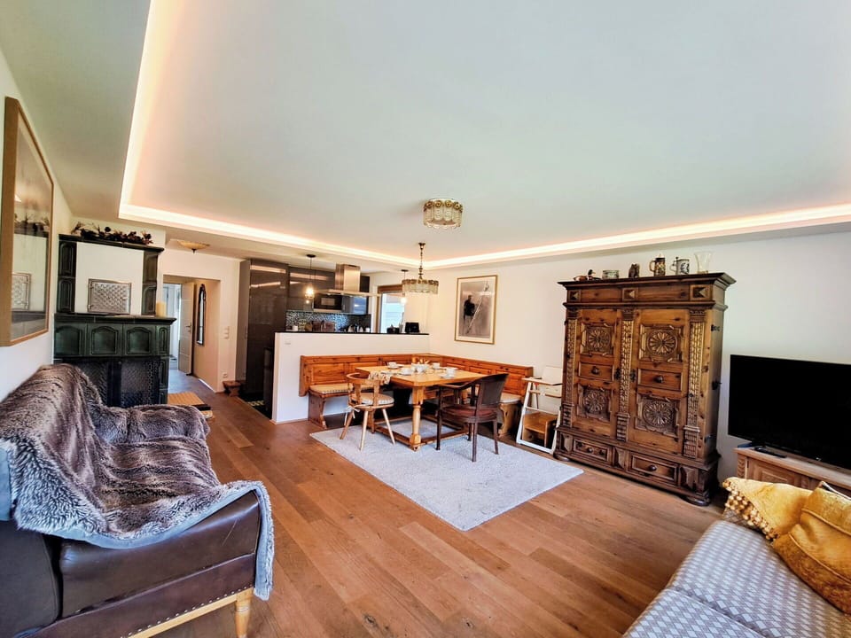 Ceiling, Interior Design, Furniture, Flooring, Floor, Room, Couch, Living Room, Apartment, Chair