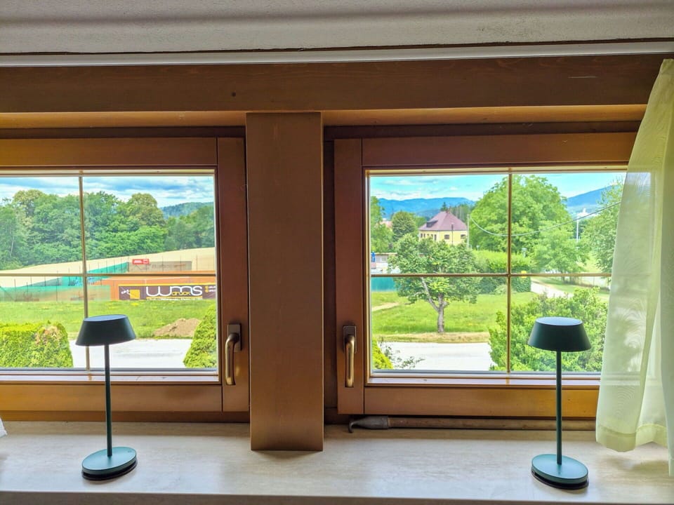 Wood, Glass, Shade, Wood Stain, Daylighting, Eco Hotel, Hardwood, Varnish, Window Treatment