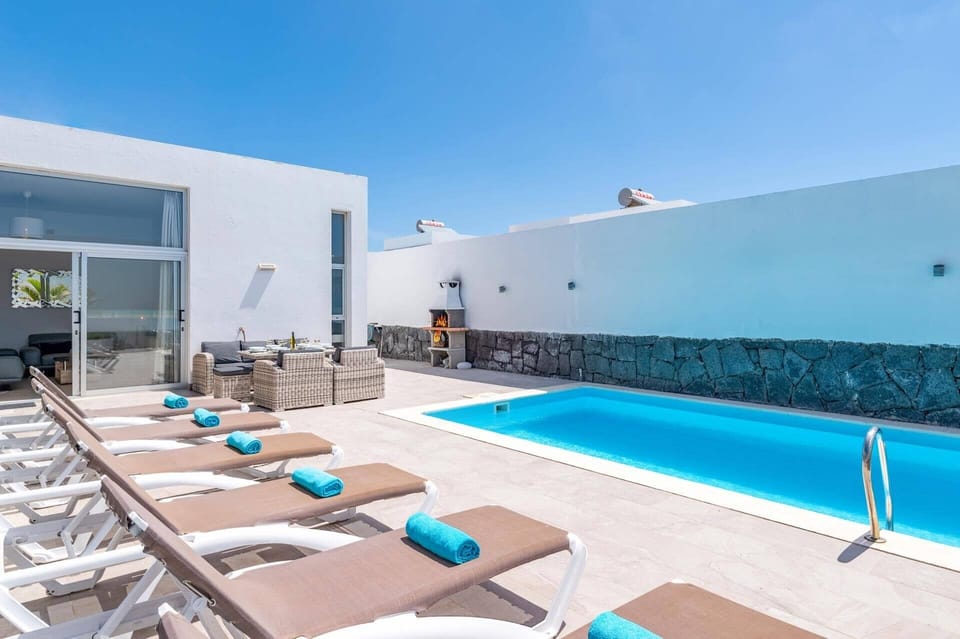 Villa Casa Ryannah image