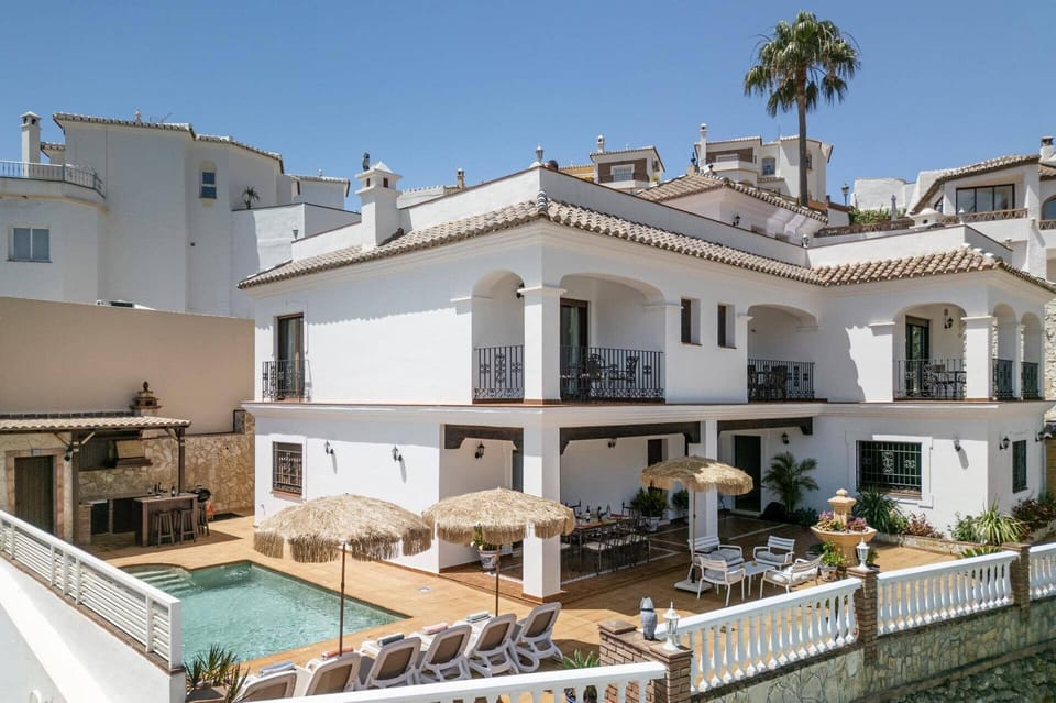 Villa Lara Pinta image