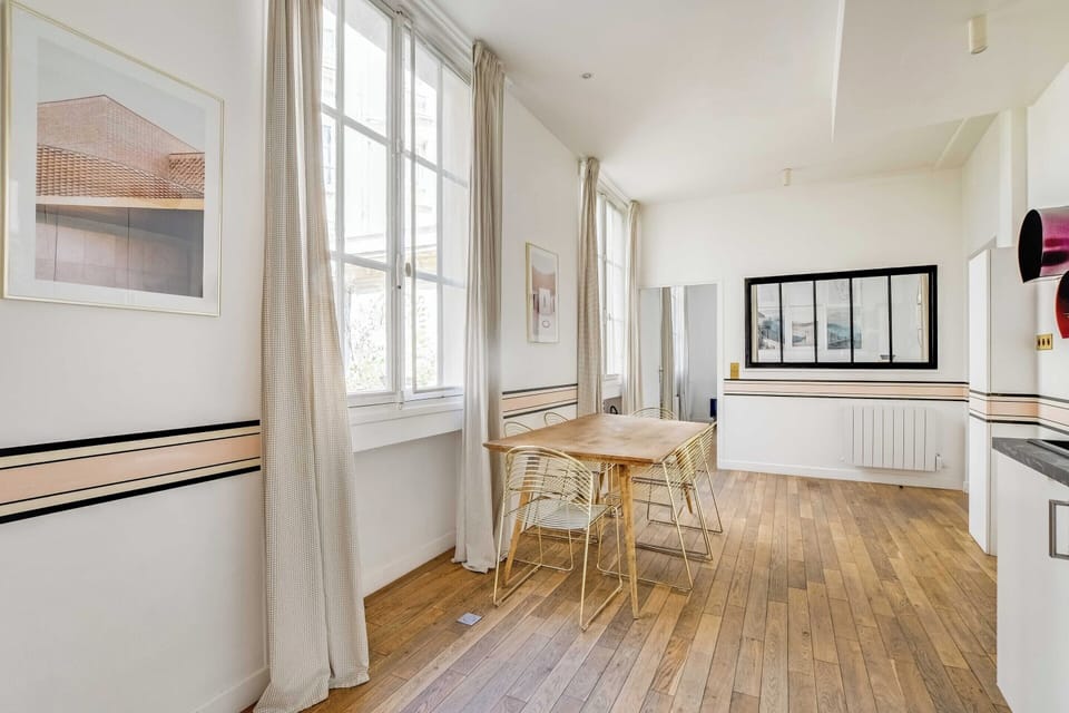 Apartment | Dining