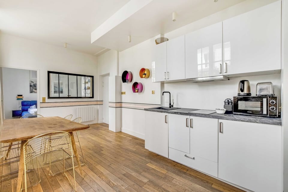 Apartment | Private kitchen | Coffee/tea maker, fridge, microwave, stovetop
