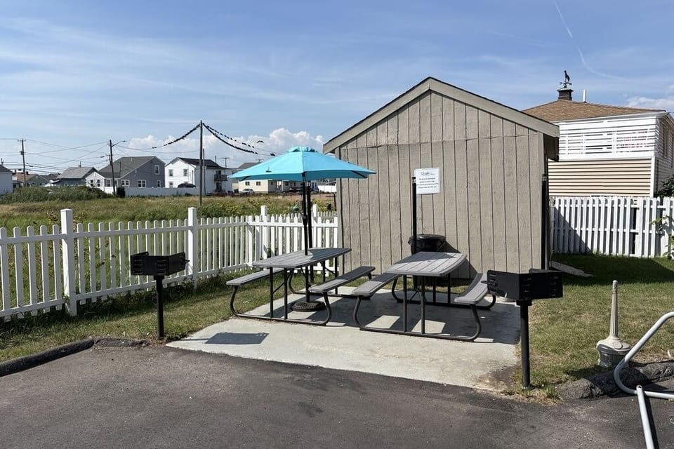 BBQ/picnic area