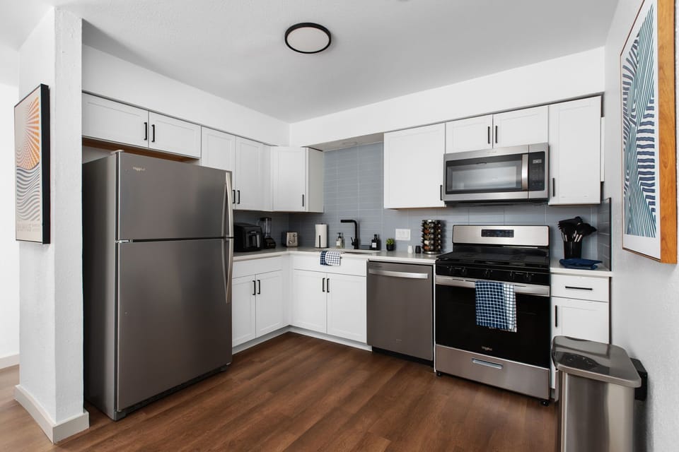 Cook in style with a modern touch.