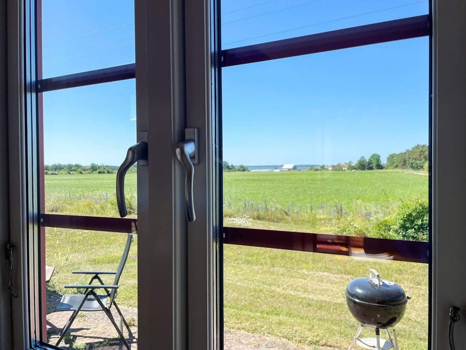 House | Water view