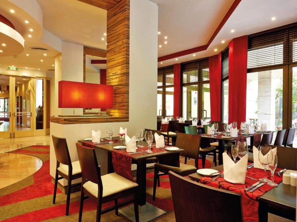House | Dining