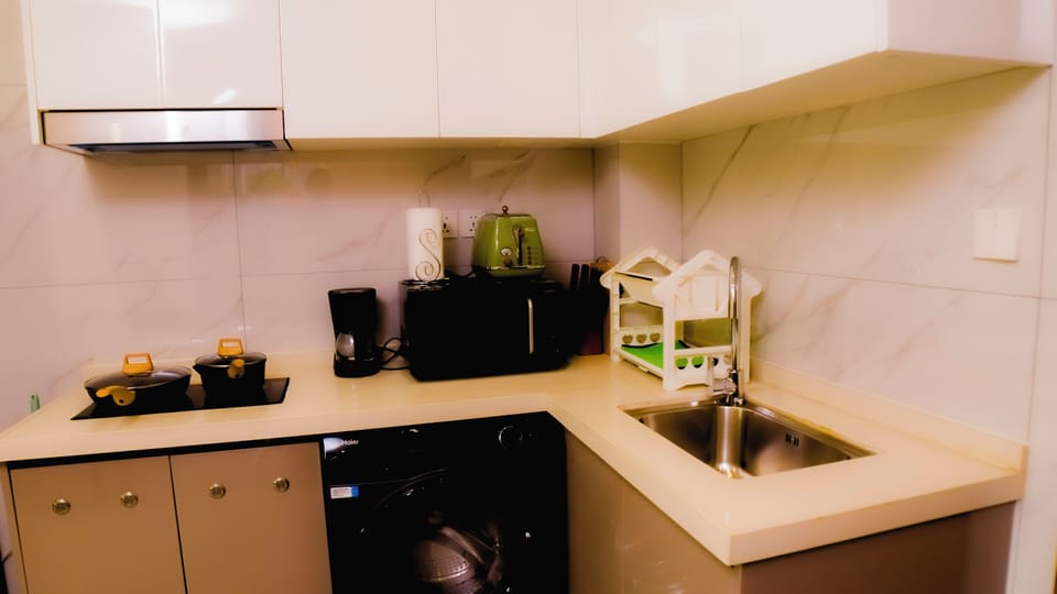Comfort Apartment, Balcony, City View | Private kitchen | Espresso maker, coffee/tea maker, electric kettle