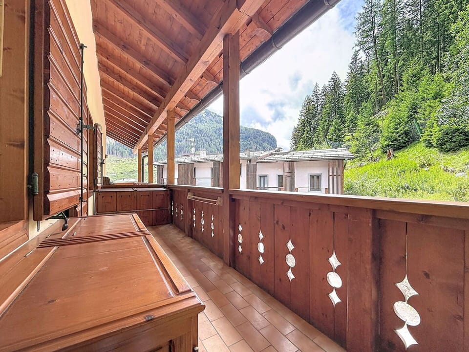 Mountain Range, Balcony, Mountain Village