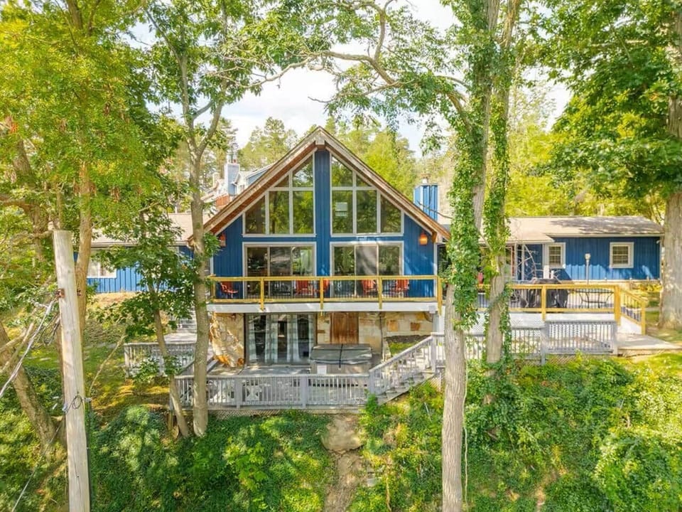 Lake Bear Lair - back of house with panoramic lake view