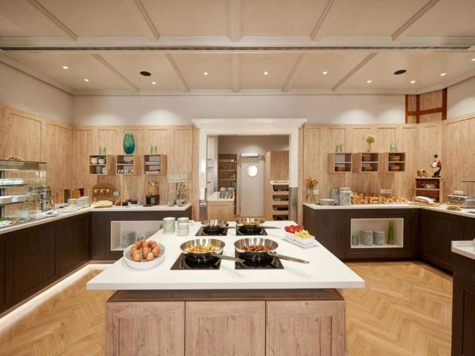 House | Dining