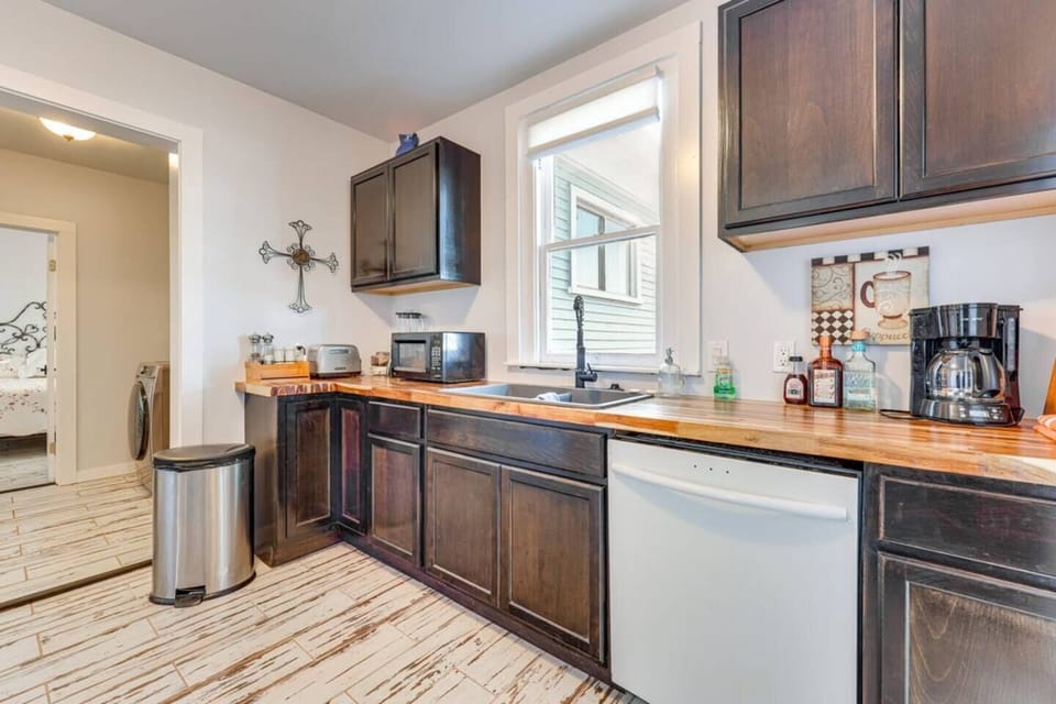 Kitchen | Cooking Basics | Drip Coffee Maker