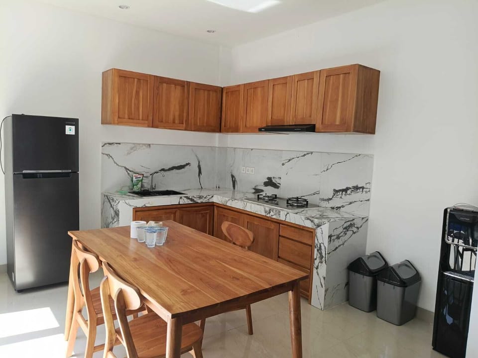Villa | Dining