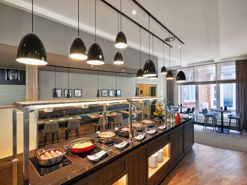 House | Dining
