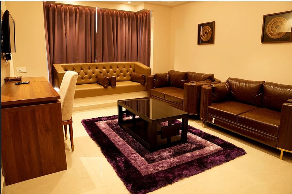 Premium Suite | Living area