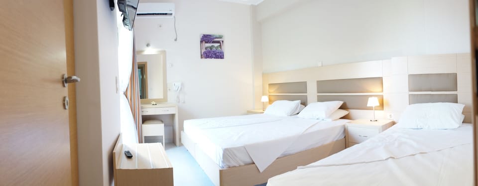 1 bedroom, in-room safe, desk, soundproofing