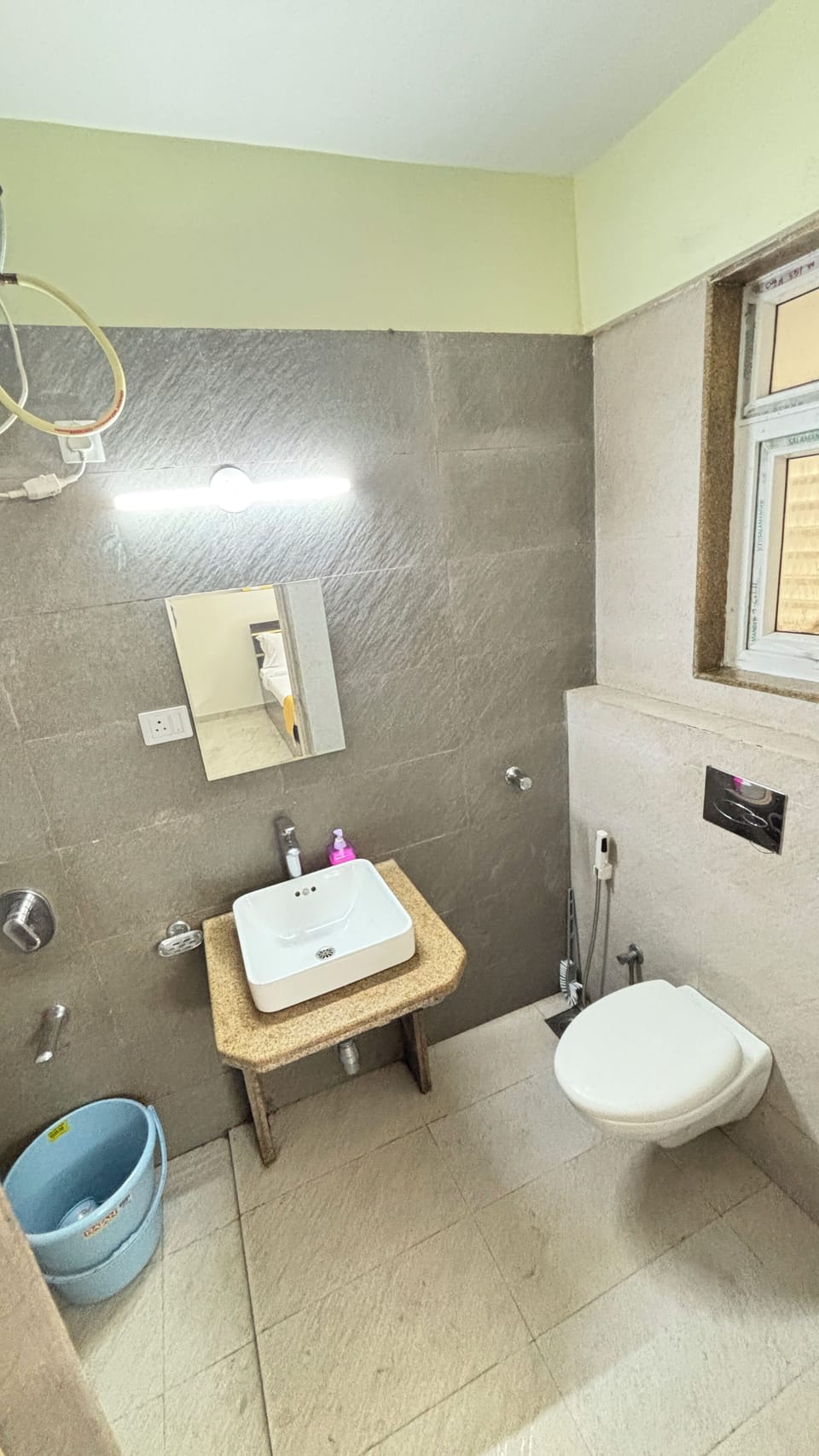 Deluxe Room, City View | Bathroom