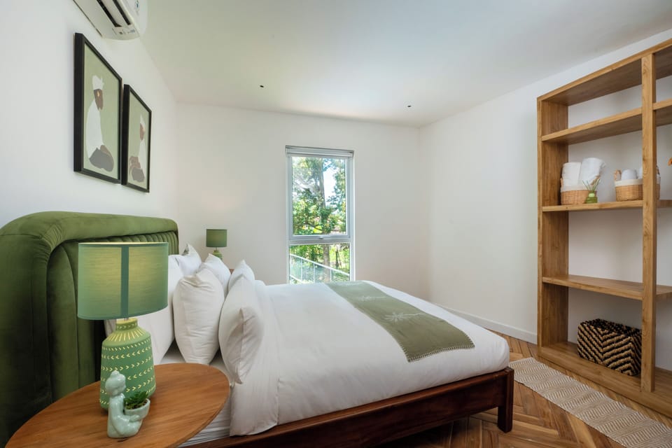 Classic Room | Soundproofing, iron/ironing board
