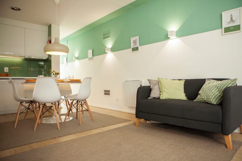 PORTO CONCEPT HOME - CAMPO ALEGRE Bed and Breakfast in Porto
