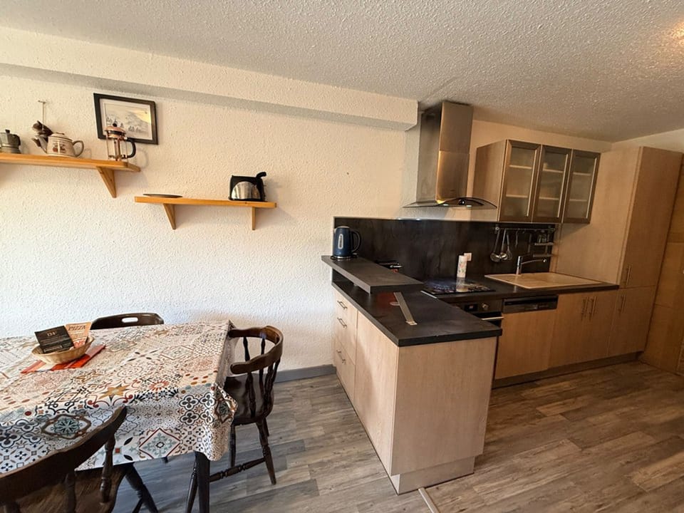 Sunny studio with south balcony - 2 guests Apartment in Montgenèvre