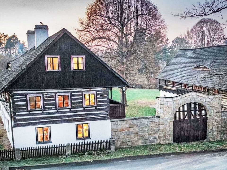 Home, House, Cottage, Roof, Siding, Door, Estate, Farmhouse, Yard, Fence