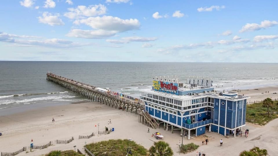 Pier View Home Sleeps 10 Pet Friendly House in Myrtle Beach