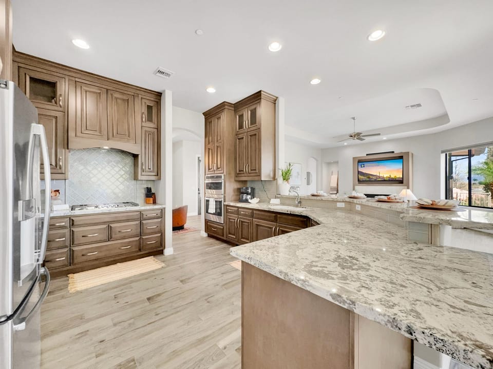 House, Multiple Beds, Pool View (Golden Eagle Fountain Hills) | Private kitchen