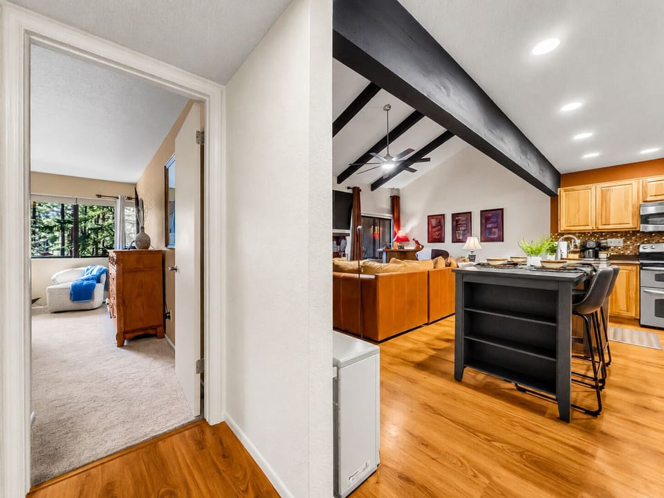 Condo, Multiple Beds, Garden View (64A Pinetop/Lakeside) | Interior