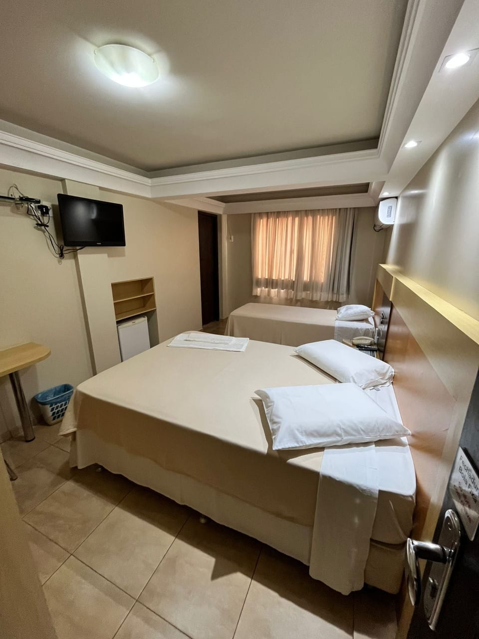 Deluxe Double or Twin Room, Garden View | Desk, laptop workspace, WiFi (free)