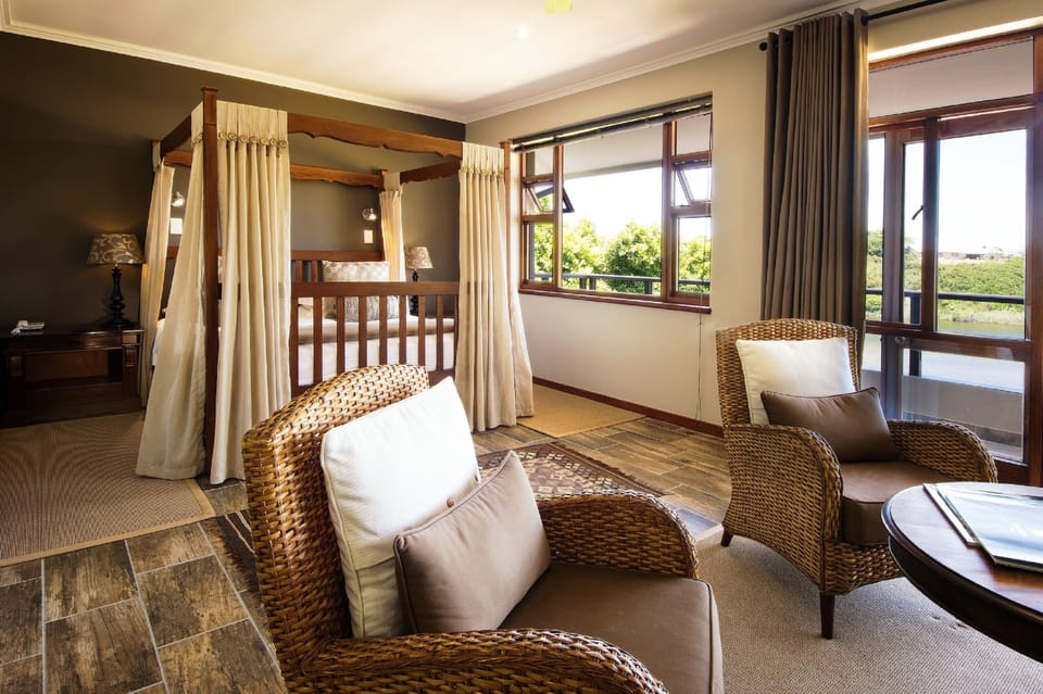 Luxury Double Room, 1 King Bed, Balcony, Lagoon View | Minibar, in-room safe, free WiFi