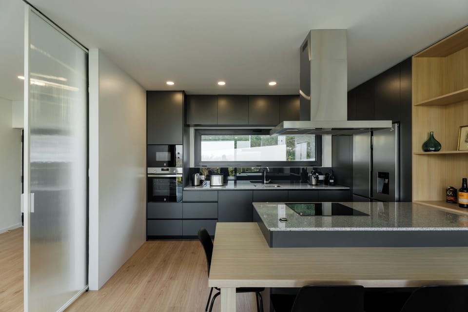 Deluxe Villa, 2 Bedrooms, Mountain View | Private kitchen | Espresso maker, electric kettle