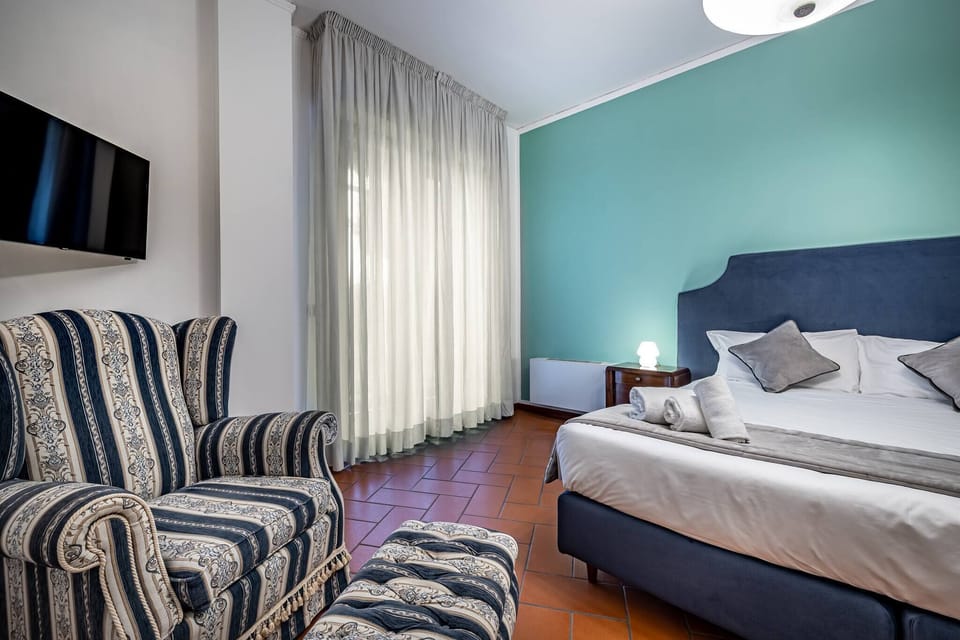 Apartment, 3 Bedrooms, 2 Bathrooms | 3 bedrooms, down comforters, individually furnished, bed sheets